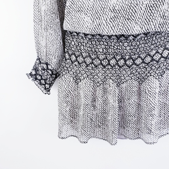 🚫SOLD🚫 Ulla Johnson Anika Smock Silk Dress - Picture 5 of 8